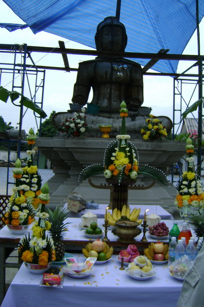 พาไปเที่ยวงานหล่อพระวัดฮ่องกอกครับ