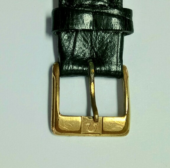 นาฬิกา OMEGA เรือนทองเก่าอุปกรณ์เดิมอยู่ครบครับ