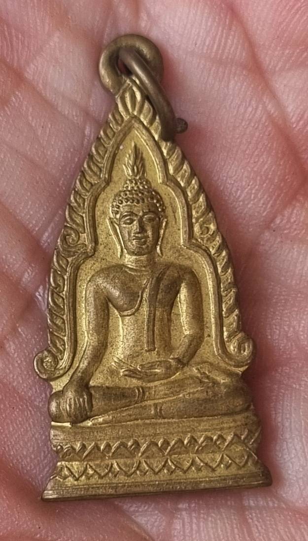 พระแสนแซ่ทองสัมฤทธิ์ วัดบ้านโป่งเทวี เวียงป่าเป้า