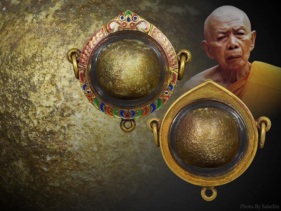 ลูกอมผงพรายกุมารหลวงปู่ทิม