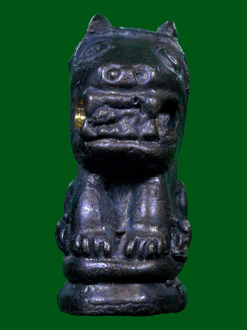 เสือมหาอำนาจ ใต้ฐานอุดสีผึ้ง ตอกโค้ด