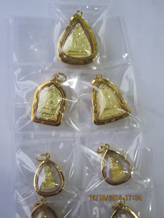 เหรียญเซียนจิ๋ว (3องค์) ชุด 3 ม.ต เหลี่ยมทอง