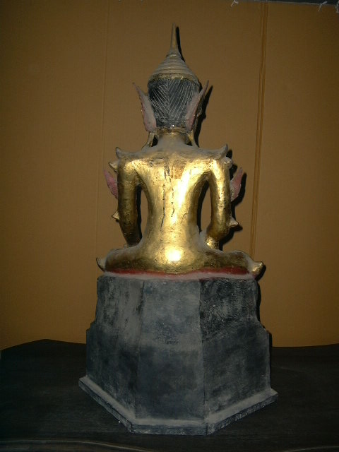 พระชาน paper mache ทรงเครื่องค่ะ