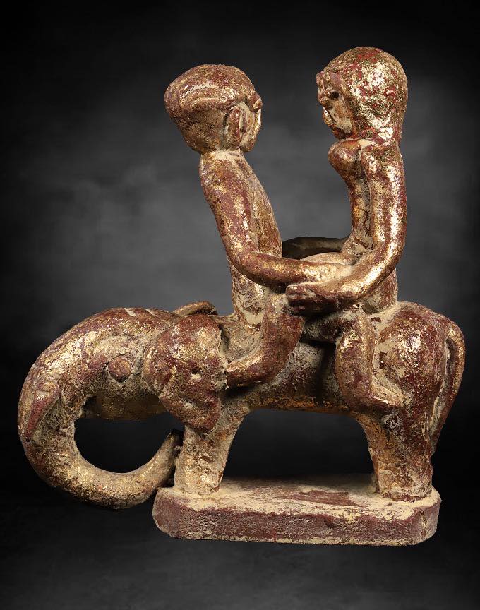 อุติ่งไทใหญ่เนื้อผงลงชาดปิดทอง