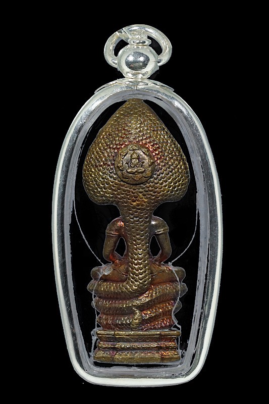 รูปหล่อจตุคามรามเทพ รุ่นปกเกล้าฯ  แชมป์