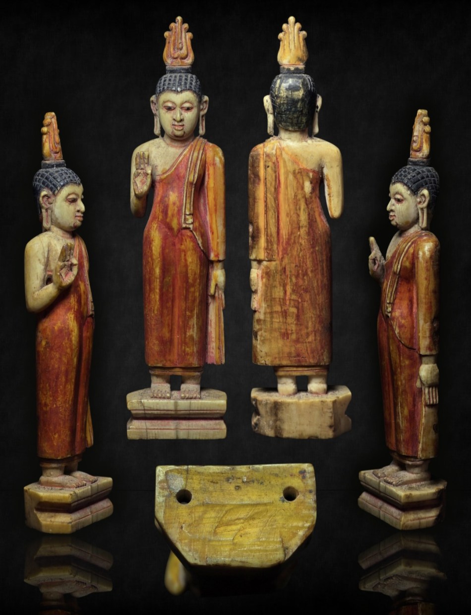 พระพุทธรูปงาแกะ ศิลปะลังกา(ใน)