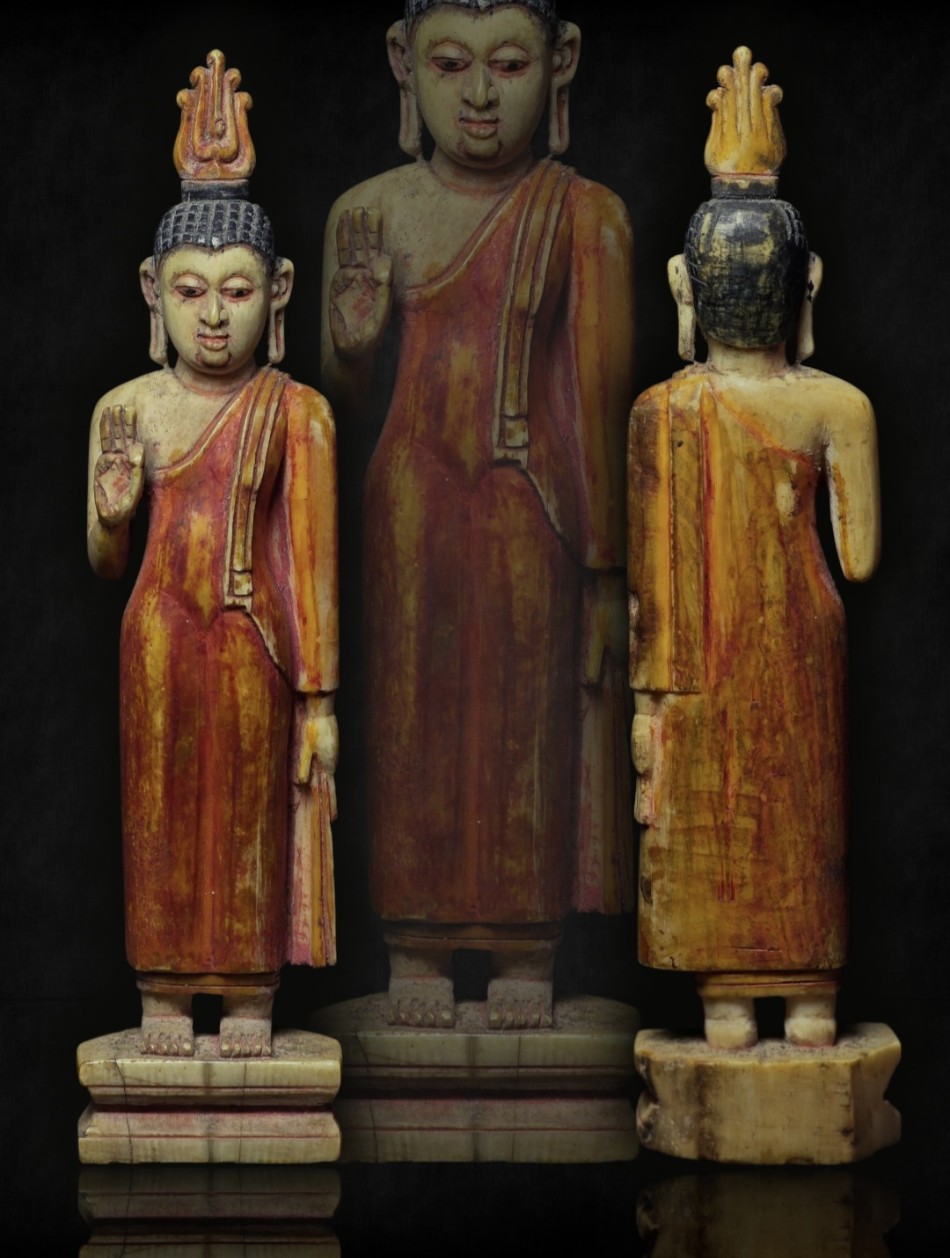 พระพุทธรูปงาแกะ ศิลปะลังกา(ใน)