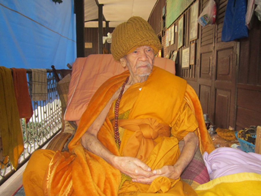 หลวงปู่ครูบาอิ่นแก้ว อติภทฺโท วัดศรีโขง จ.เชียงใหม่